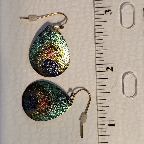 Peacock Feather Design Earrings - Picture 3 of 3